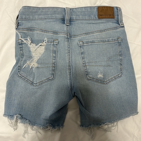 American Eagle light wash denim distressed/ “cut off” shorts THE DREAM SHORT - Picture 2 of 2